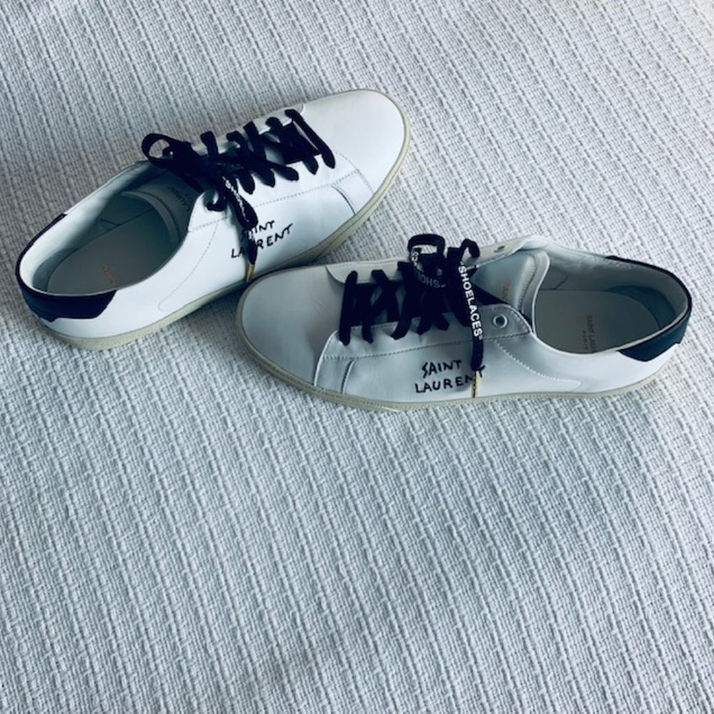 Saint Laurent Court Classic SL/06 Leather Sneakers